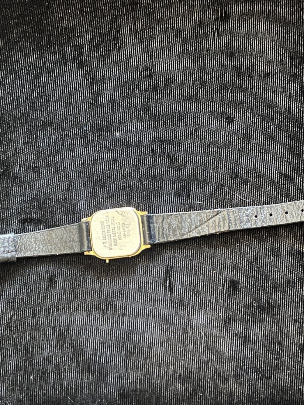 Vintage Armitron Womens Digital Watch Gold Square Leather - Picture 6 of 7